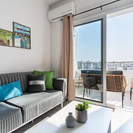 Sonic 2-bedroom Апартаменты *